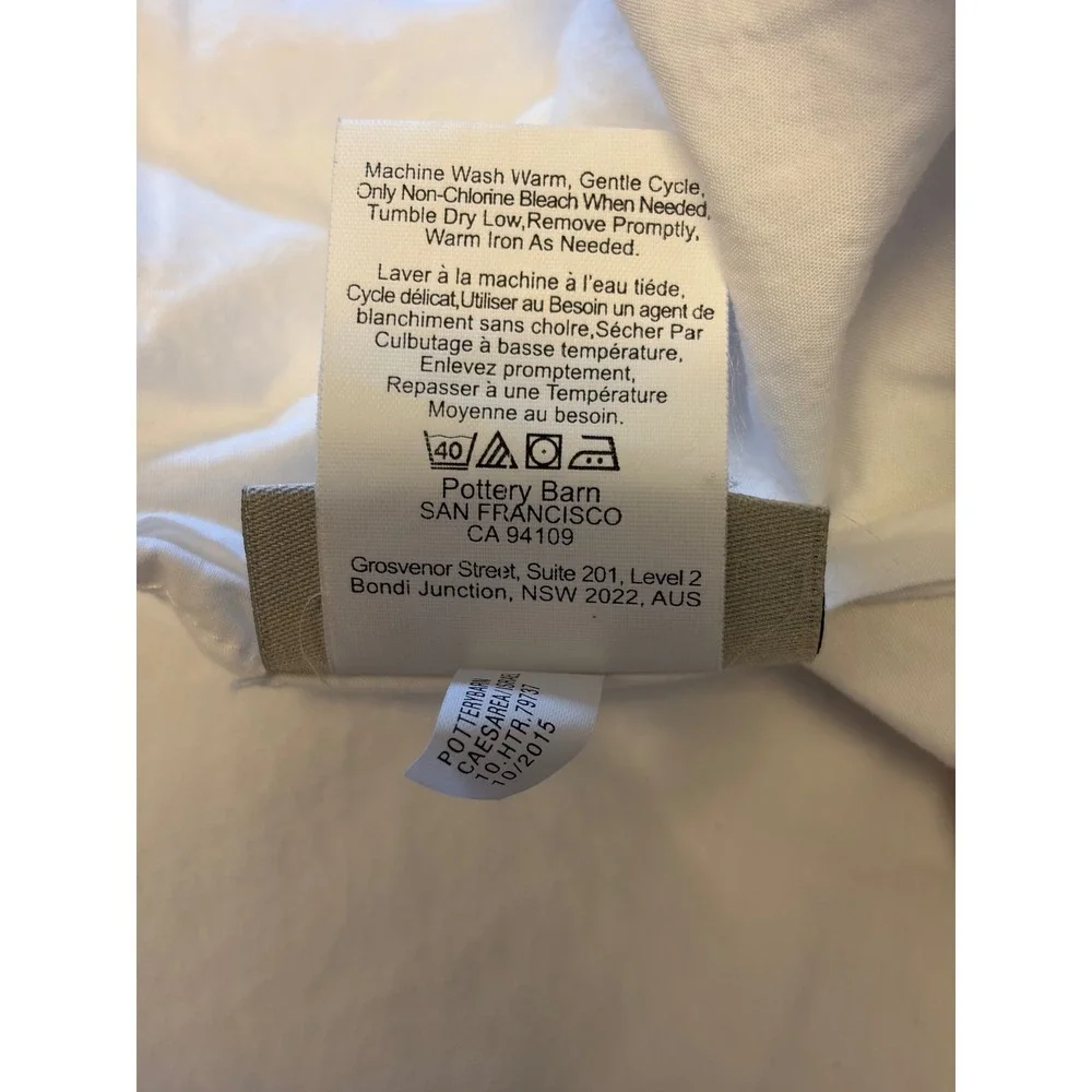 Pottery Barn King Pillow Shams Set of 2 White Navy Blue Bordered Coastal Cotton